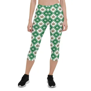 Chic Cannabis Print Capri Leggings for Women's Active Lifestyle