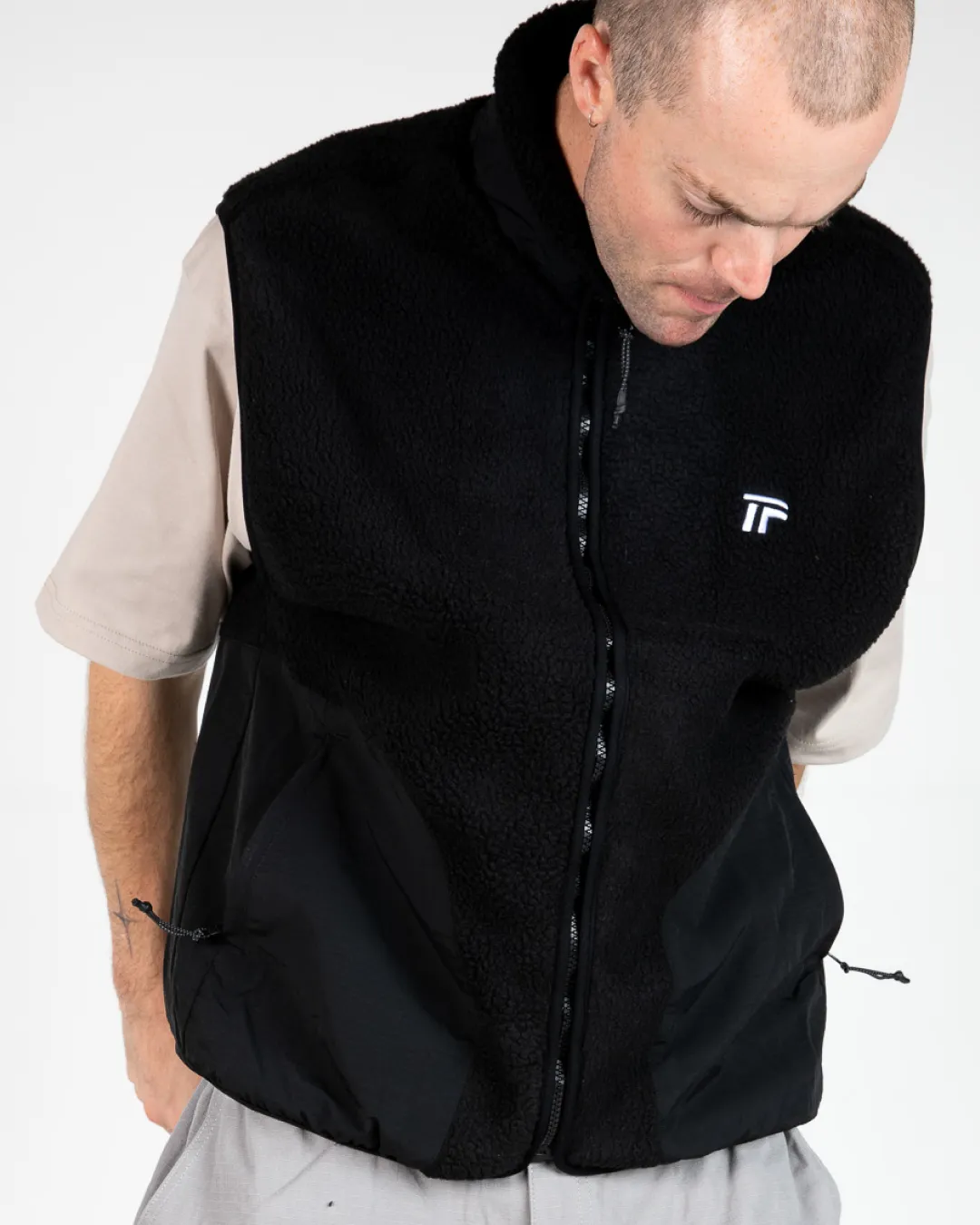 Sherpa Stash Vest - Black / Black