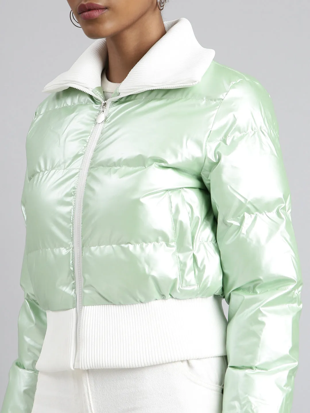 Women Solid Green Puffer Jacket